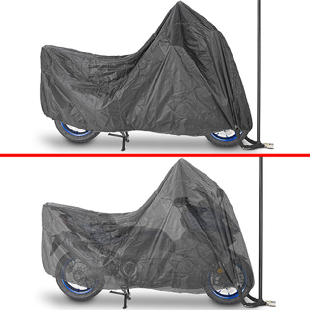 S202XL_on Yamaha T-Max 560-